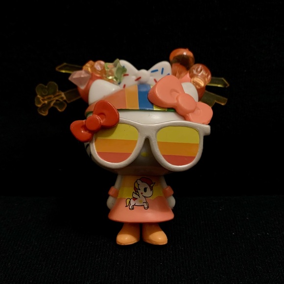 Tokidoki x Hello Kitty 45th Anniversary Recolor Orange Figure - Picture 1 of 3